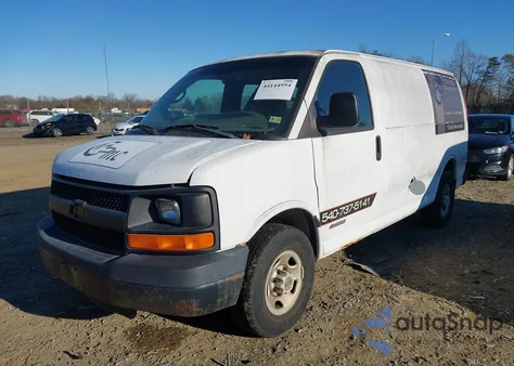 2005 Chevrolet Express z USA, uszkodzony, nr VIN 1GCHG35V651203142